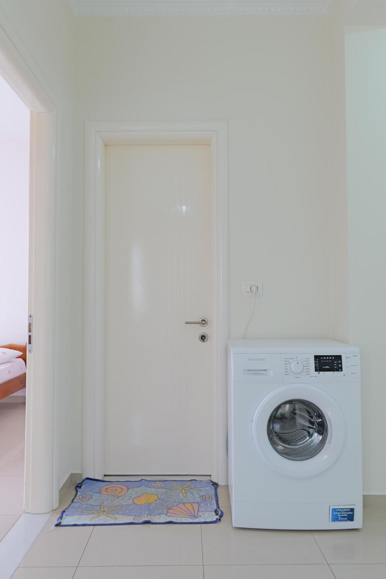 Vila Marina Apartments Sarande Exterior photo